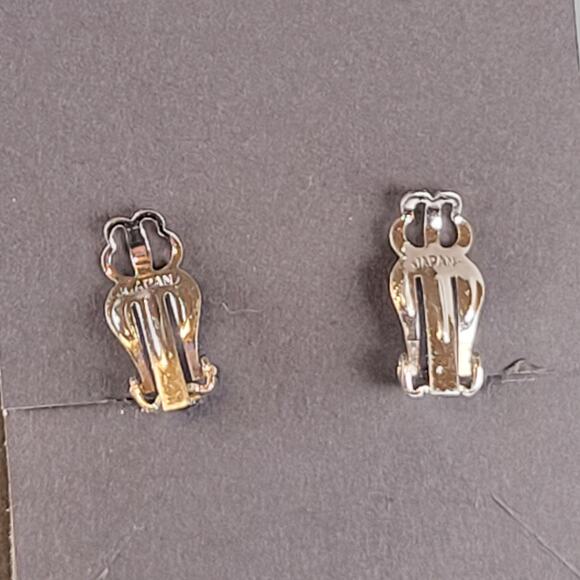 Vintage Japan Rhinestone Cream Pearl Clip-On Earrings Silver Tone Rhinestones - Picture 4 of 13